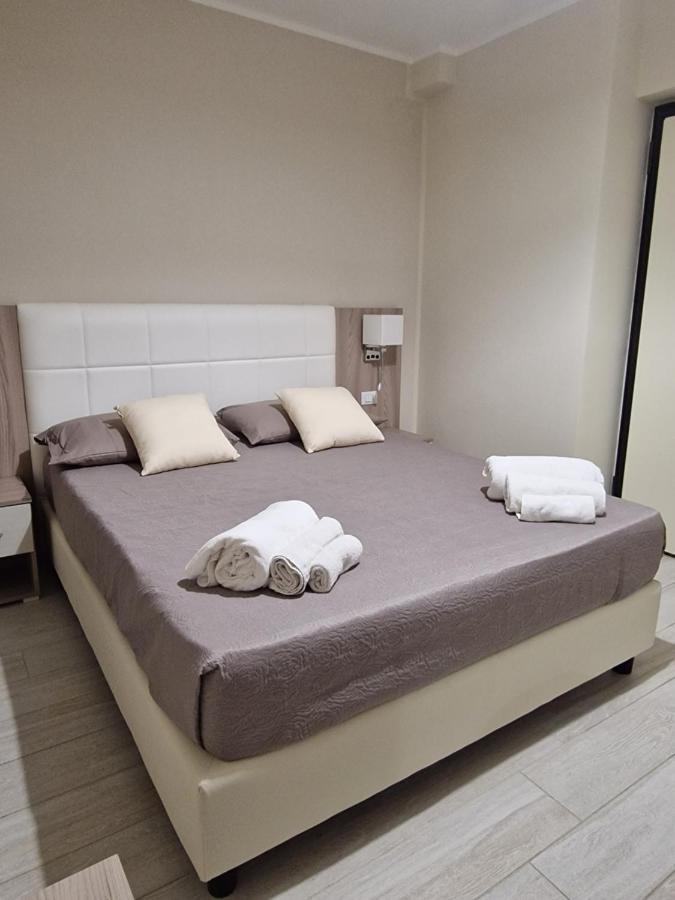 Luxury House Ξενοδοχείο Villapiana Εξωτερικό φωτογραφία