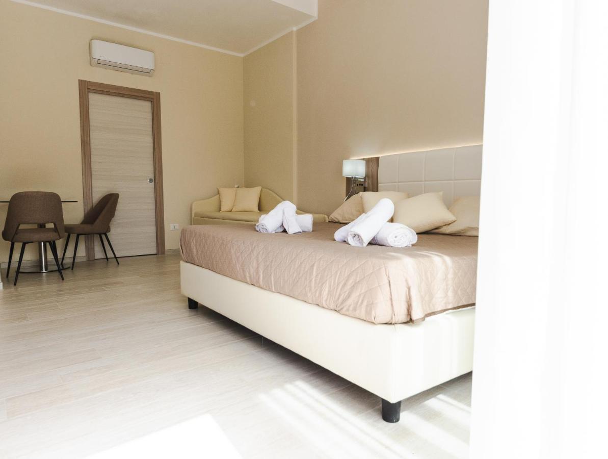 Luxury House Ξενοδοχείο Villapiana Εξωτερικό φωτογραφία